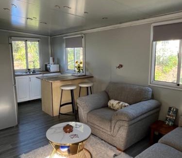 Greymouth Apartment | Centrally located peaceful place