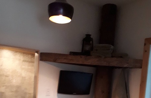 Saint-Jean-de-Matha Ski Chalet | Chalet St-jean de Matha Waterfront Navigable