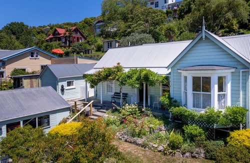 Stepneyville House | Character home on historic Nelson Street