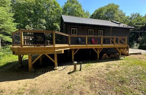 Gravenhurst House | Charcoal Tree House