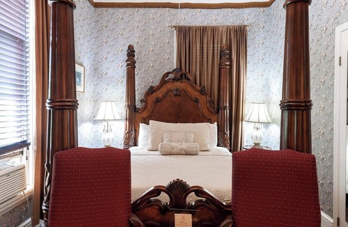 Stratford Apartment | Charmeine Stone Maiden Inn