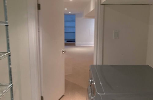 Wychwood Apartment | Charming 1-bedroom basement suite in marvelous Toronto with WiFi