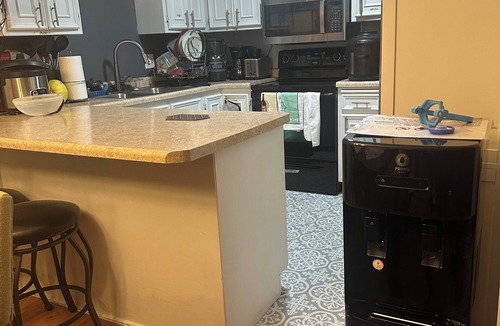 South St. Paul Condo | Charming 2-bedroom condo in wonderful South Saint Paul with AC, Heating, WIFI.