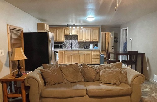 Puposky Cabin | Charming 2-bedroom cabin on Gull Lake with lake access near Tenstrike