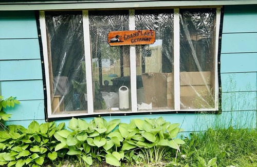 Saginaw Cabin | Charming 2-bedroom cabin in Saginaw with AC
