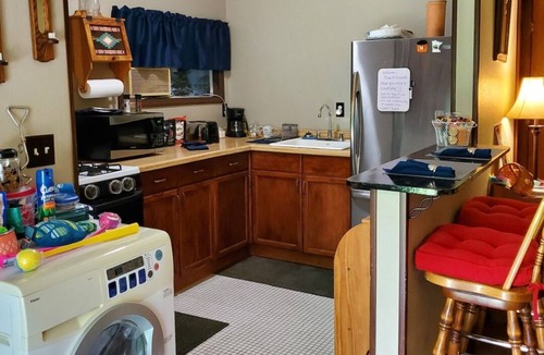 Brainerd House | Charming 2-bedroom house with AC, WiFi in delightful Brainerd