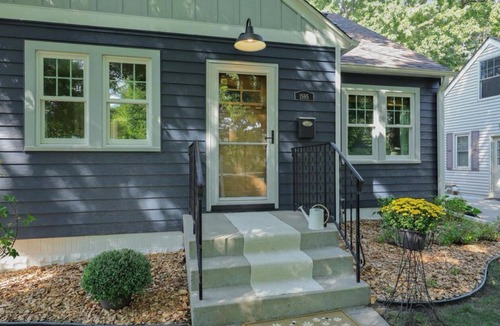 Como House | Charming 3-bedroom Home in the beautiful Como Neighborhood