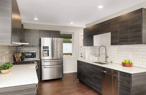 Mankato House | Charming 3-bedroom townhome with fitness room and AC in lovely Mankato