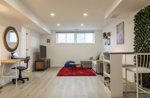 Sudbury House | Charming and Cozy Basement Suite in the Minnow Lake area