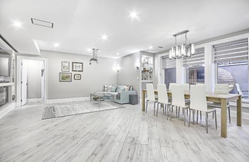 Willowdale Apartment | Charming and Luxurious 2BR+1Bath Guest Suite