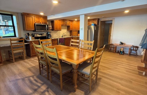 Clear Lake Cabin | Charming cabin getaway just 1 hour from MPLS