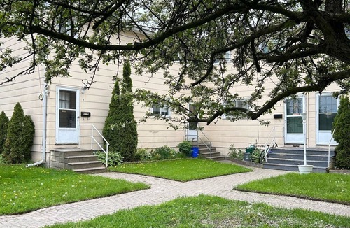 Cobourg House | Charming Cobourg Escape: Steps from the Lake and Downtown
