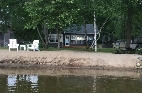 Nisswa Cottage | Charming Cottage, Sleeps 6+, Family Friendly, 550 Acre Lake, 2.5 Hrs N of cities