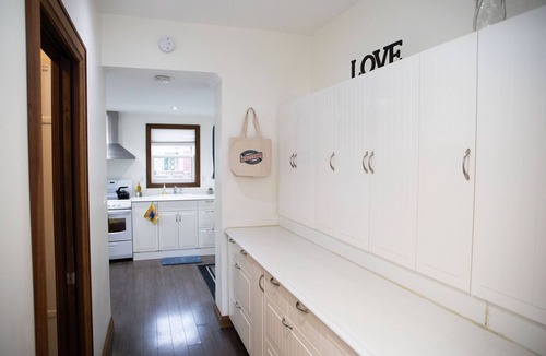 North Bay House | Charming historic home w/parking, walk to downtown, waterfront, shops & more.