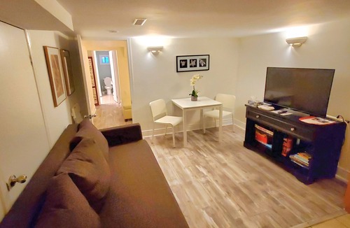 Woodbine Gardens Cabin | Charming home away from home with all the amenities
