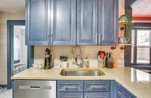 Lind-Bohanon House | Charming Minneapolis Home w/Deck, 5 Mi to Central