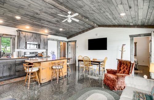 New York Mills House | Charming Minnesota Cabin with Dock on Big Pine Lake!