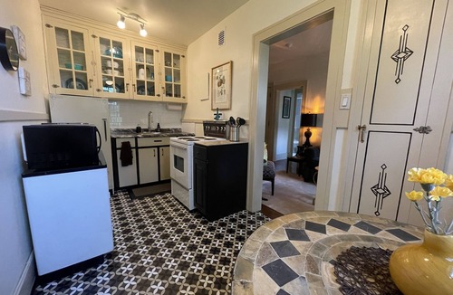 South Central Apartment | Charming Renovated One Bedroom Apartment.