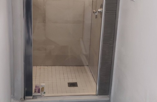 Waubaushene Apartment | Charming studio in beautiful Waubaushene with AC