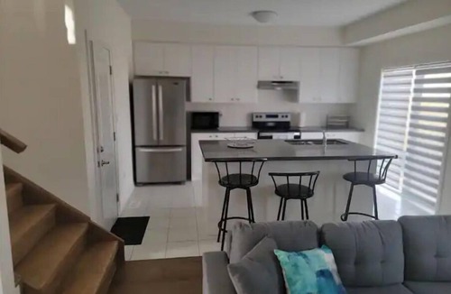 Penetanguishene Villa | Chorburjo Cozy Villa (House)