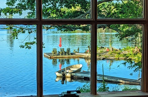 Selwyn Cabin | Classic Stony Lake "Island Life" - rustic cabins with fresh amenities