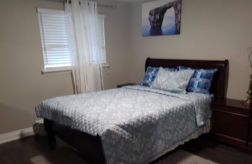 Durham Region House | Clean apartment with 4 free parking spaces.