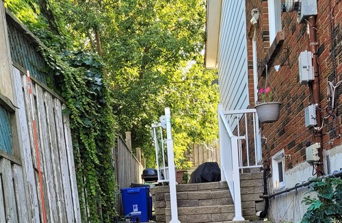 Durham Region House | Clean apartment with 4 free parking spaces.