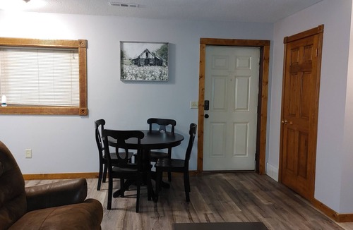 Pine City Apartment | Clean & Quiet in the heart of Pine City