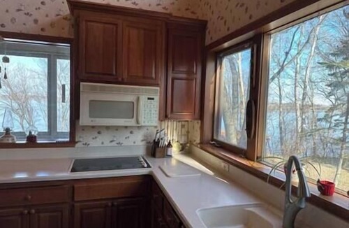 Annandale House | Clearwater Lake House