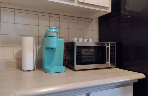 North Bay Apartment | Close to highway access! Stylishly decorated, comfortable apartment.