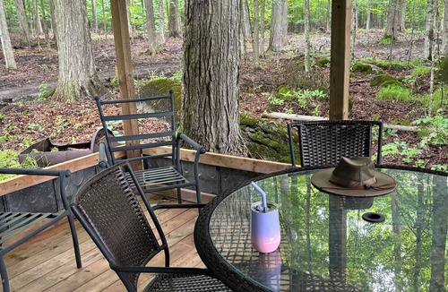 Centre Hastings Cabin | Close to the Heritage trail for ATVs & Sleds. Situated in a mature maple forest.