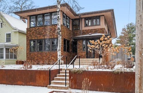 Carag House | Colfax Commons