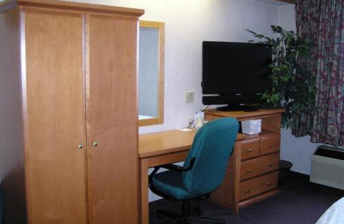 Bracebridge Hotel | Comfort Inn