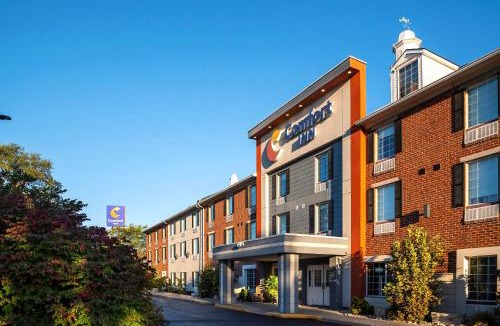 Point Edward Hotel | Comfort Inn
