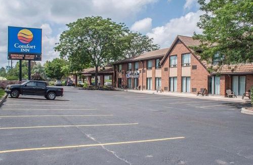 Simcoe Hotel | Comfort Inn