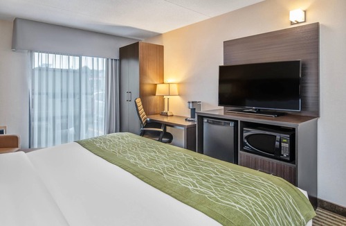 Chatham-Kent Hotel | Comfort Inn Chatham