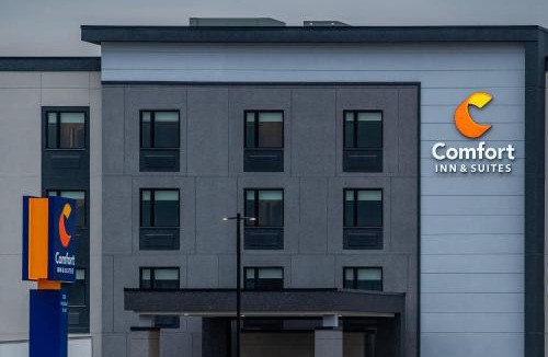 Bradford West Gwillimbury Hotel | Comfort Inn & Suites