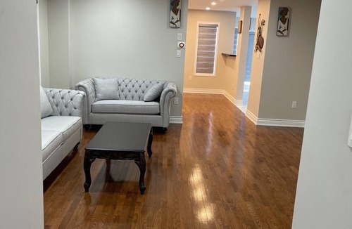 Whitby House | Comfort King - 4 Bedroom House