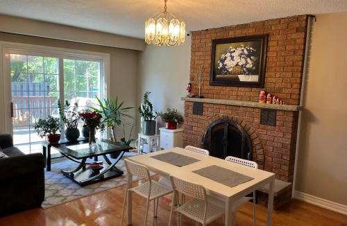 Rathwood House | Comfort Rooms near Toronto Airport