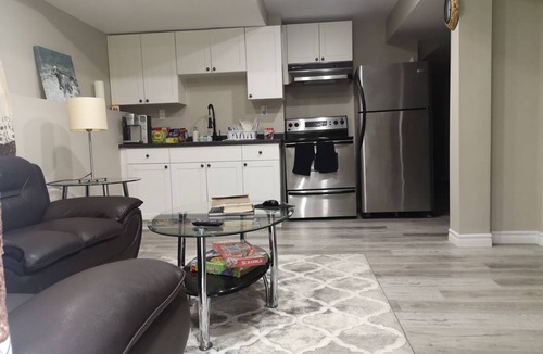 Hagersville House | Comfortable 2-bedroom walk out basement