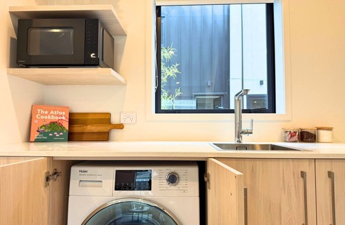 Lower Hutt Villa | Comfortable Fairfield Stay Near Wellington