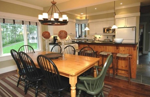 Baysville House | Comfortable Townhouse in beautiful Muskoka resort