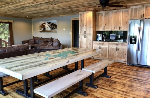 Crosslake Cabin | COMPLETELY REMODELED cabin on Daggett WFC 2024 23FT PONTOON INCLUDED