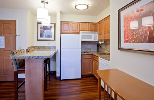 West Bloomington Condo | Condo ∙ 2 bedrooms ∙ 8 guests
