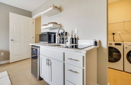 Blaine Apartment | Convenient Studio Stay: Easy Access to Twin Cities