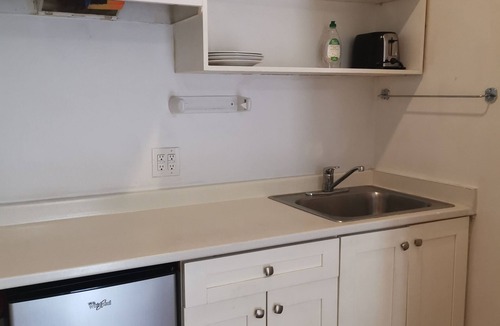 Hope Hotel | Coquihalla Motel