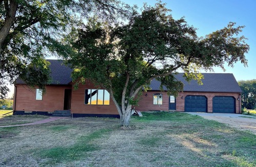 Madison House | Cornfield Country House 1/2