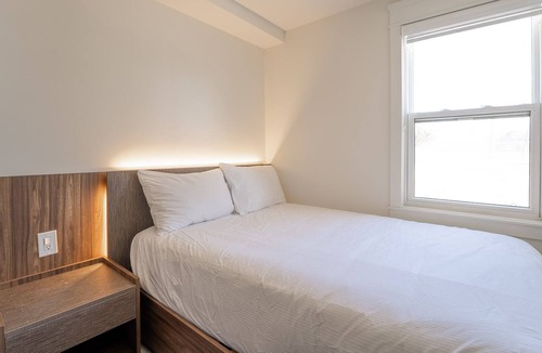 Wainfleet House | Cottage # 2...thelongbeachresort.ca