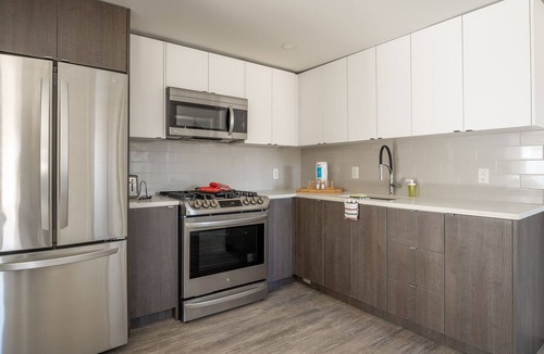 Wainfleet House | Cottage # 2...thelongbeachresort.ca