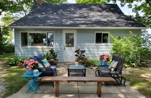 Bayfield Cottage | Cottage in Bayfield, Lake Huron Bluffs